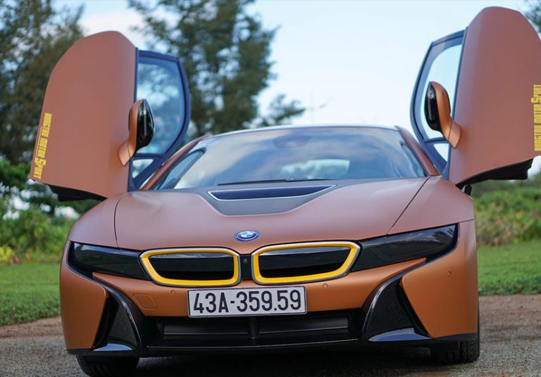 BMW i8 mới cũng có giá lên tới 8 tỷ đồng