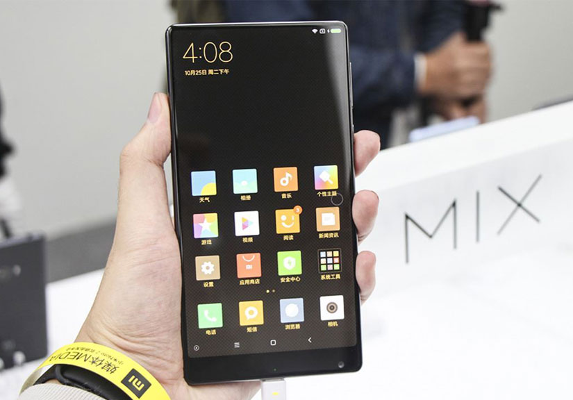 Xiaomi Mi Mix giảm 8 triệu đồng sau 3 tháng ra mắt
