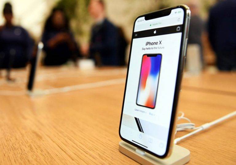 bán iPhone X ở Campuchia