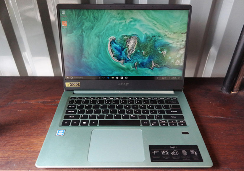 Acer Swift 1- Laptop pin 20 giờ giá gần 10,4 triệu đồng
