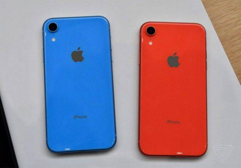 iPhone XR chiếm 32% doanh số iPhone trong tháng đầu tiên