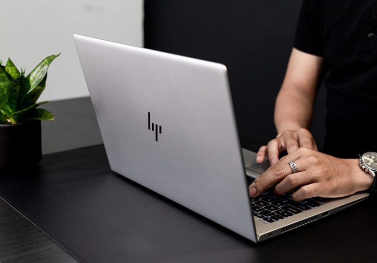 HP EliteBook 705 series G5: Sức mạnh ẩn chứa trong vẻ ngoài lịch lãm