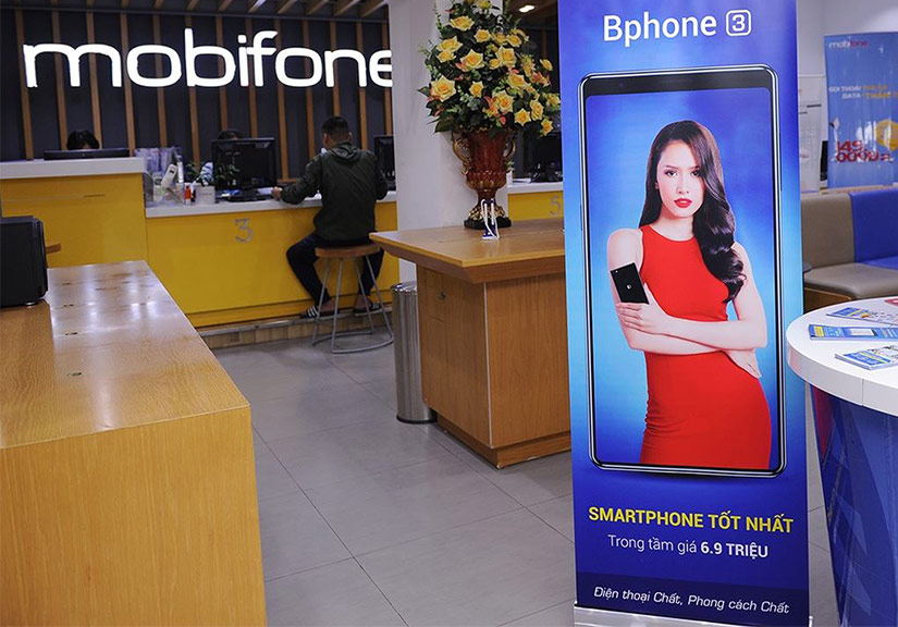 Bkav treo thưởng 100 triệu cho khách hàng mua Bphone 3