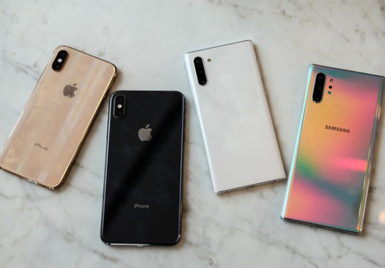 Galaxy Note10, Note10+ so dáng với bộ đôi iPhone XS