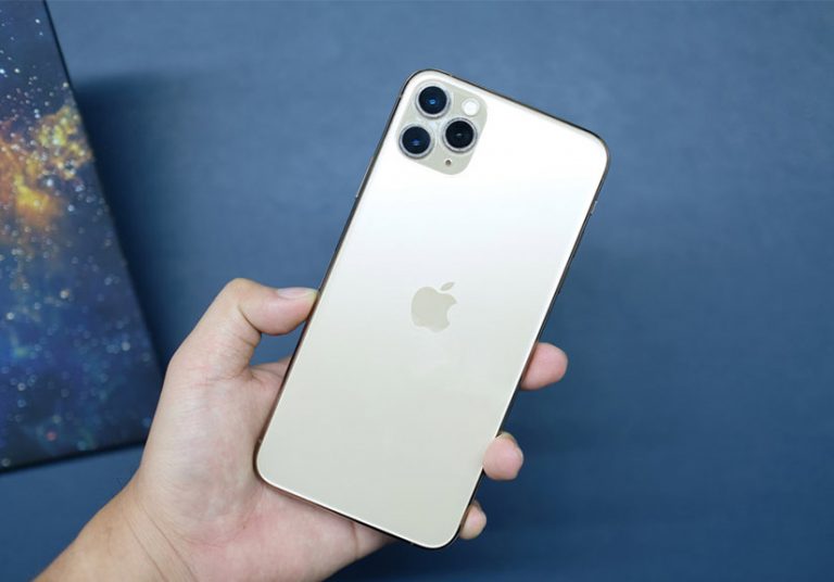 Giá iPhone 11 Pro Max giảm 6 triệu đồng sau ba ngày