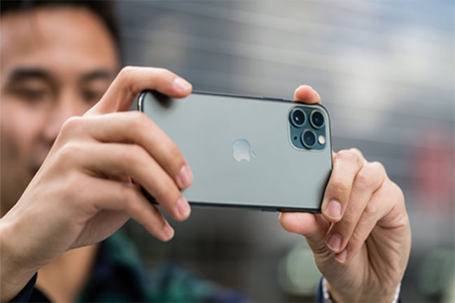 iPhone 11 Pro được cho là smartphone chụp ảnh đẹp nhất.
