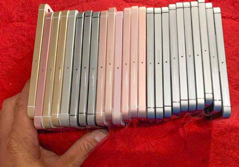 iPhone SE không xuất xứ đổ về Việt Nam