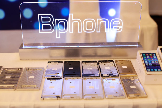 Năm 2015, Bkav trình làng smartphone đầu tiên tên Bphone. Đây là smartphone "made in Viet Nam" đã được ấp ủ từ những năm 2009