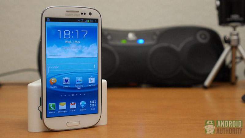 Sau khi vượt qua Apple, sự chú ý cho Samsung bắt đầu nhiều hơn khi Galaxy S3 chuẩn bị ra mắt.