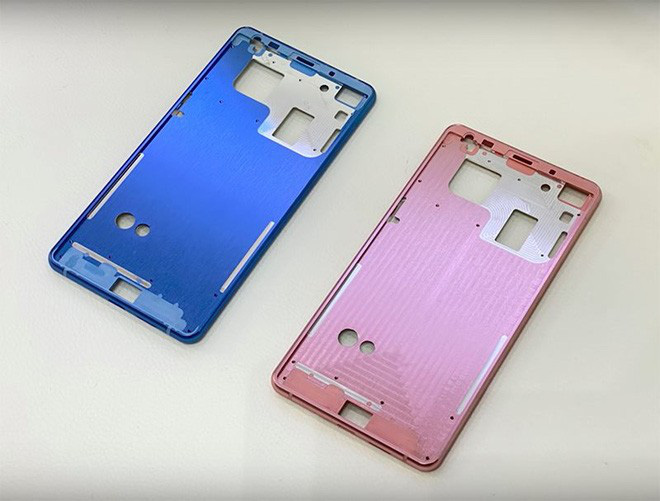 BPhone 4 sẽ có 2 phiên bản màu sắc mới là xanh và hồng.