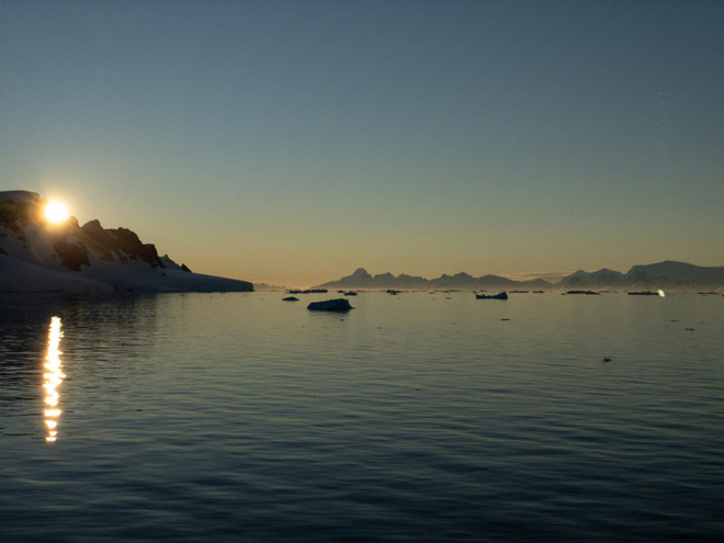 Đi tìm minh chứng về biến đổi khí hậu tại Nam Cực bằng một chiếc iPhone - Ảnh 12.