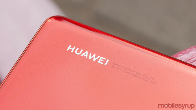 Ngấm đòn từ lệnh cấm của Mỹ, Huawei dự báo doanh số smartphone sụt giảm 20% trong năm 2020 - Ảnh 1.