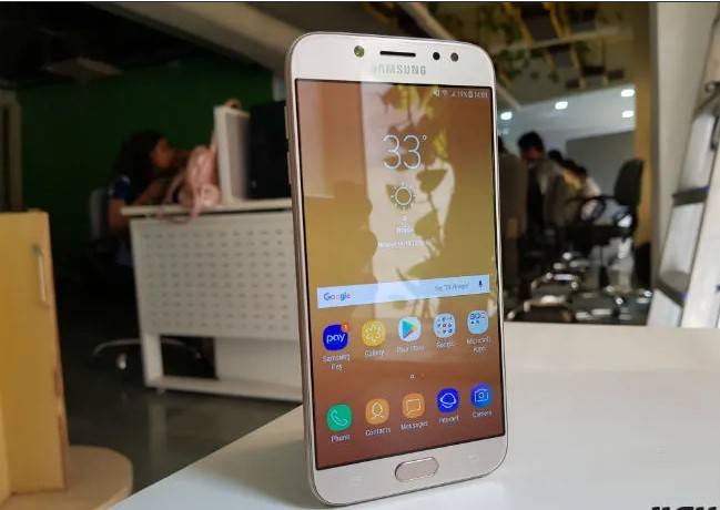 Samsung J7 Pro có chống nước không, chất lượng như thế nào?