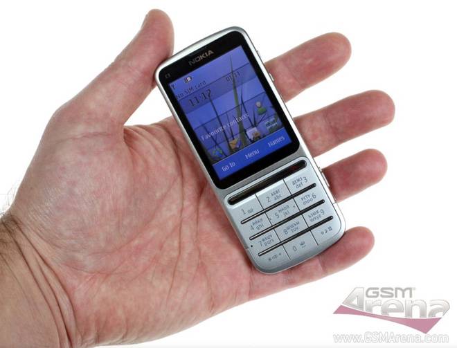 Nhìn lại Nokia C3-01 và X3-02 Touch and Type: làm mờ ranh giới giữa smartphone và điện thoại cơ bản - Ảnh 4.