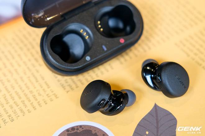Cận cảnh bộ đôi tai nghe không dây mới của Sony: Một in-ear, một over-ear, mức giá dễ tiếp cận - Ảnh 12.