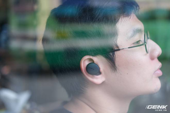 Cận cảnh bộ đôi tai nghe không dây mới của Sony: Một in-ear, một over-ear, mức giá dễ tiếp cận - Ảnh 13.
