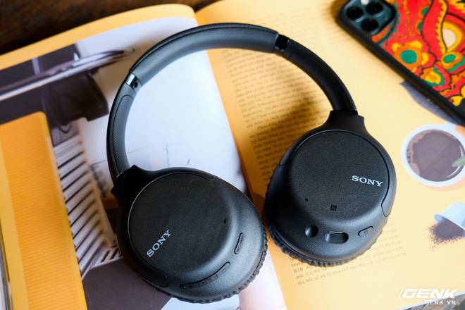 Cận cảnh bộ đôi tai nghe không dây mới của Sony: Một in-ear, một over-ear, mức giá dễ tiếp cận - Ảnh 2.