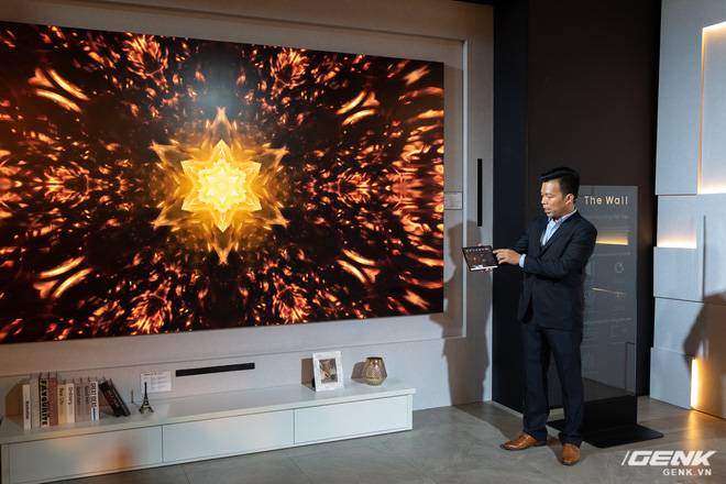Cận cảnh TV Samsung The Wall mới: Sử dụng tấm nền MicroLED, tuổi thọ 100.000 giờ, không burn-in, kích thước lên đến 583 inch to như rạp chiếu phim cỡ lớn - Ảnh 6.
