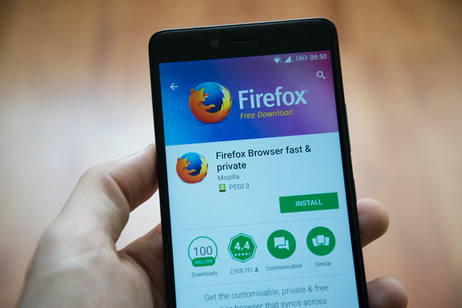 Firefox trên Android dính lỗi nghiêm trọng: vẫn bật camera ngay khi điện thoại đã khóa màn hình - Ảnh 1.