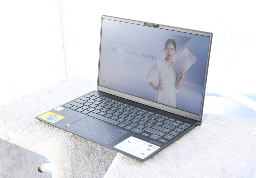 ASUS lên kệ ZenBook 14 UX425, giá 23 triệu đồng