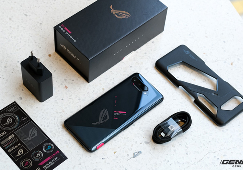 Mở hộp điện thoại "Pay-to-win" ROG Phone 5: Cứ Qualcomm Snapdragon 888 5G cùng 16GB RAM mà chiến!