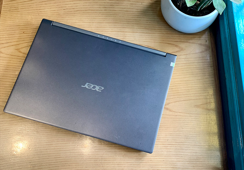 Đánh giá Acer Aspire 715-42G: Laptop chơi game có card đồ họa rời giá dưới 20 triệu