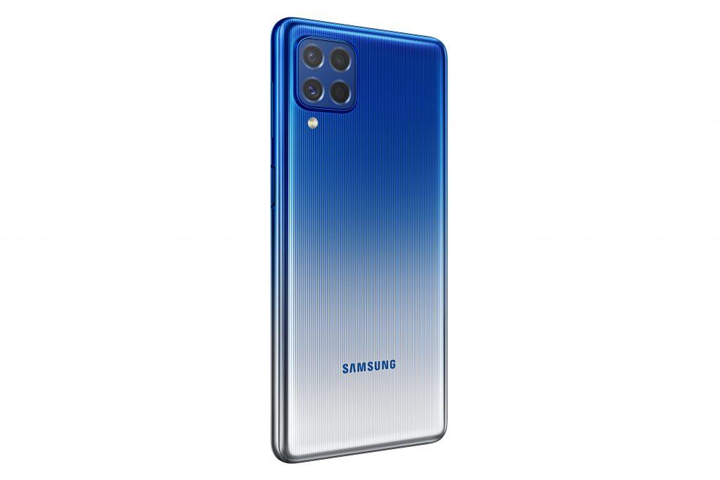 samsung galaxy m62 pin toi 7 000mah gia 10 trieu dong 3