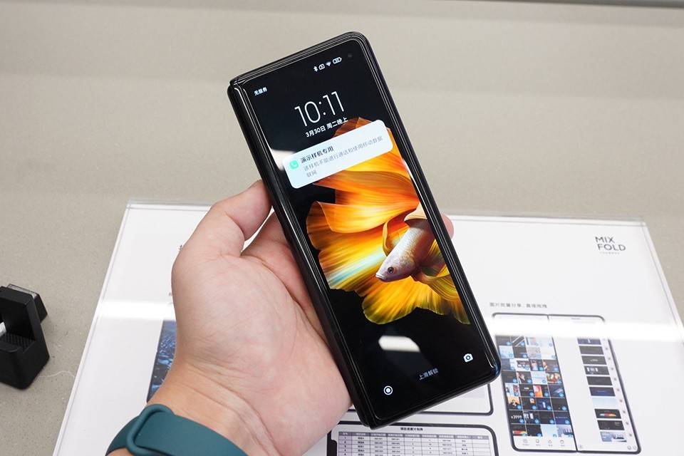 xiaomi se ra mat mi mix fold the he tiep theo vao cuoi nam nay 2