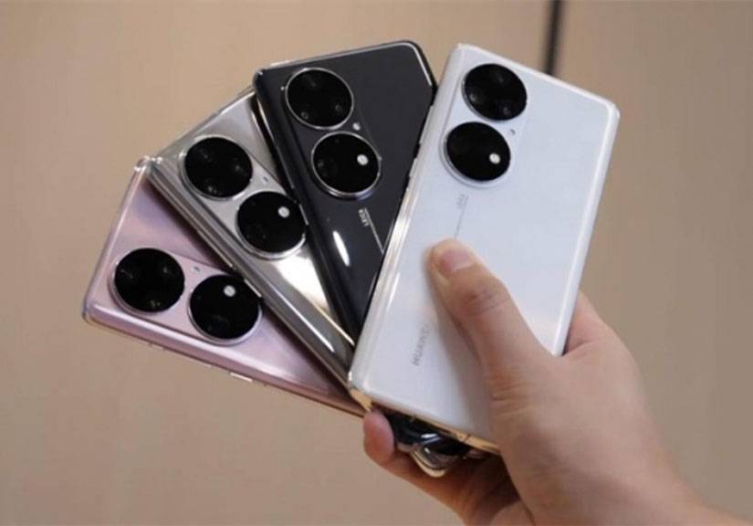 Trên tay Huawei P50 Pro: Cụm camera "siêu khổng lồ" với thông số ấn tượng