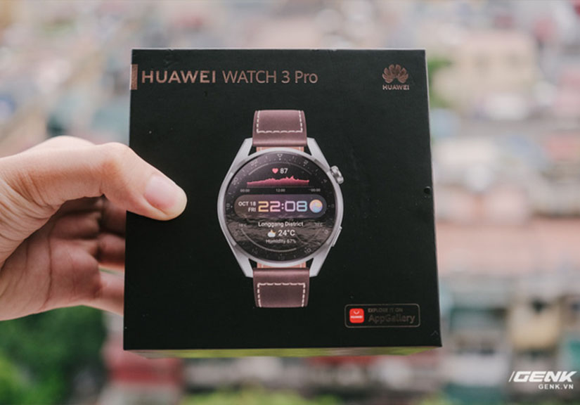 Trên tay Huawei Watch 3 Pro: Thiết kế nam tính chỉ hợp với cổ tay to, hỗ trợ eSIM, có tính năng đo thân nhiệt, pin 5 ngày, giá 13 triệu đồng