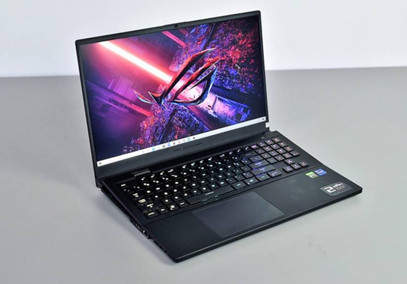 laptop gaming gia 100 trieu dong tai viet nam cau hinh khung long toc do ssd nhanh nhat len den 10500 mb s 3 1