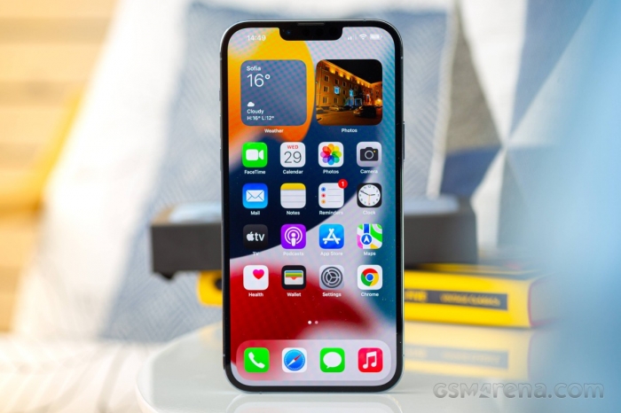 5 điện thoại cao cấp pin dùng lâu nhất tháng 3/2022, iPhone 13 Pro Max vẫn không có đối thủ